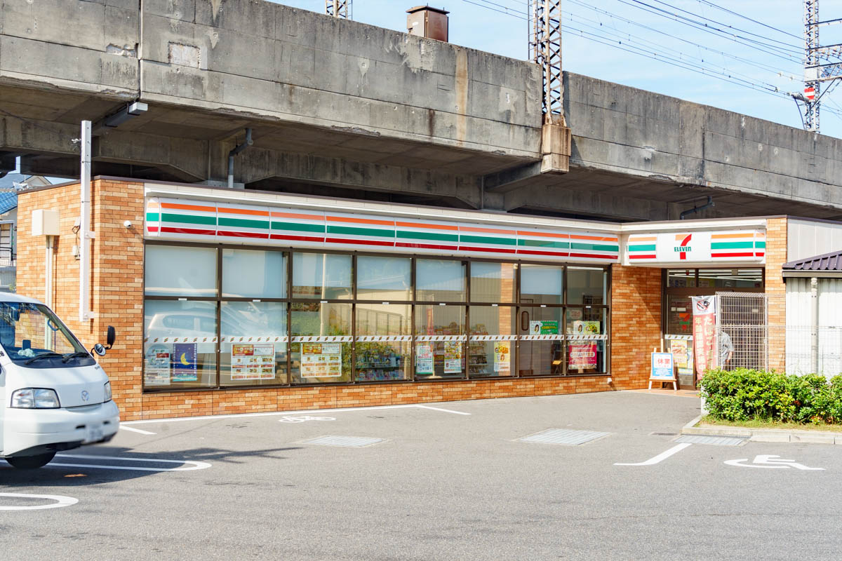 八坂町のセブンイレブンが10月20日で休業。10月25日リニューアル
