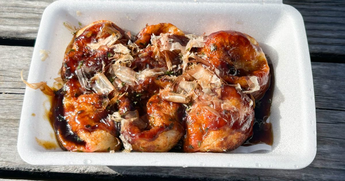 ラ・ムー寝屋川店 PAKU-PAKUの100円たこ焼き