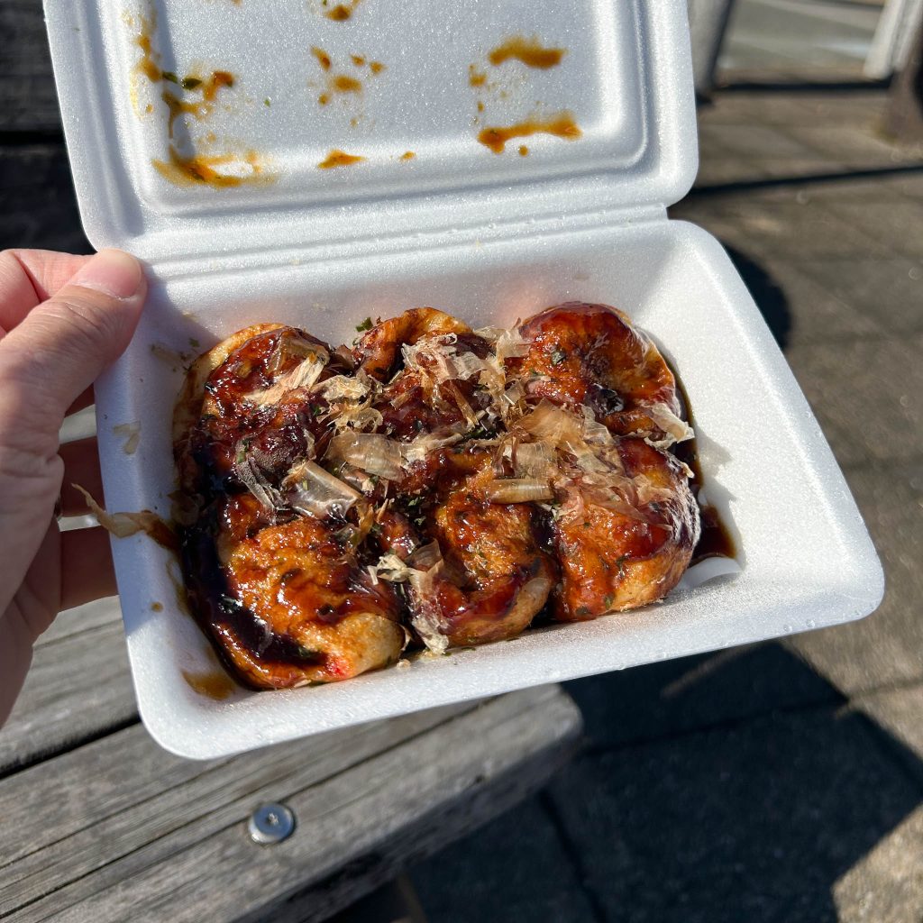 大粒のたこ焼き6個