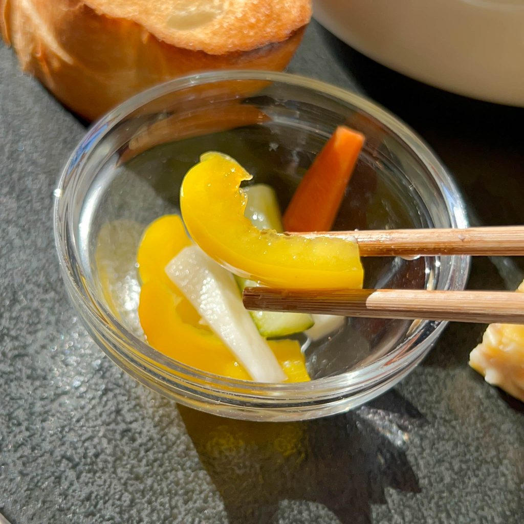 ピクルス箸上げ