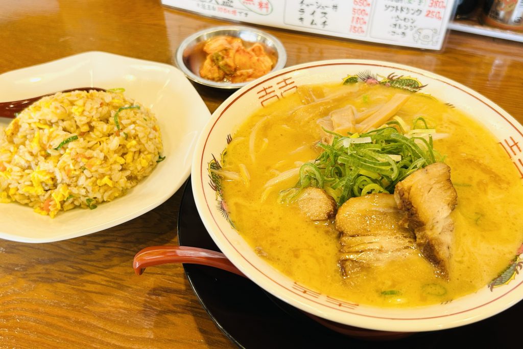 寝屋川市本町 らーめん re:boot 焼めしセット