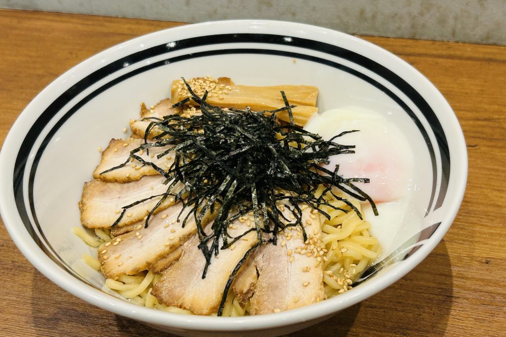 寝屋川市日之出町の油そば・まぜそば ロマン寝屋川日之出商店街店