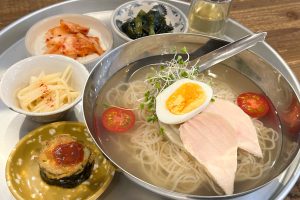 寝屋川にあるSANPA食堂の韓国水冷麺ランチ