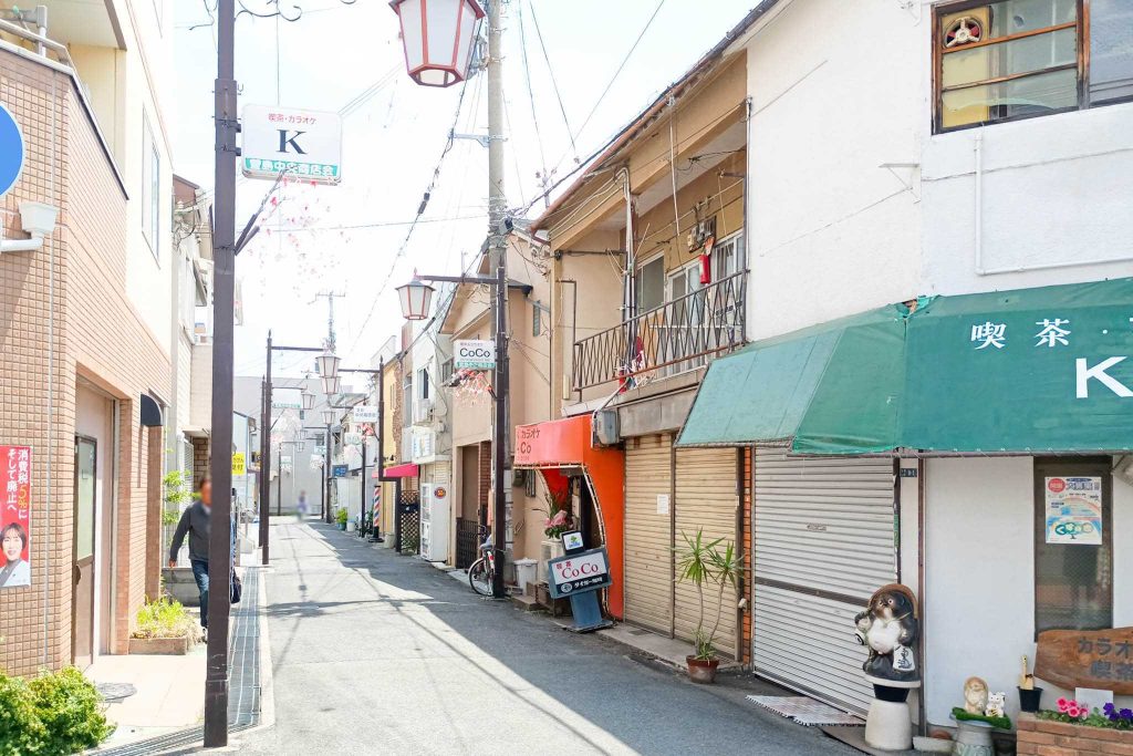 寝屋川市萱島桜園町　一番