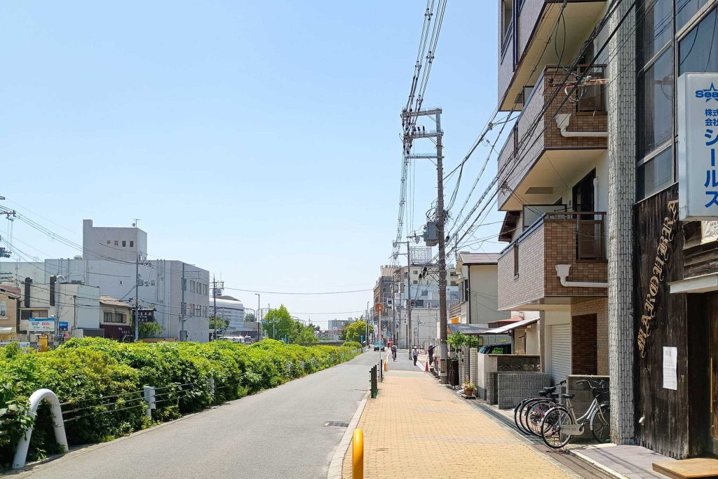 寝屋川市桜木町 ショットBAR マルーブラ