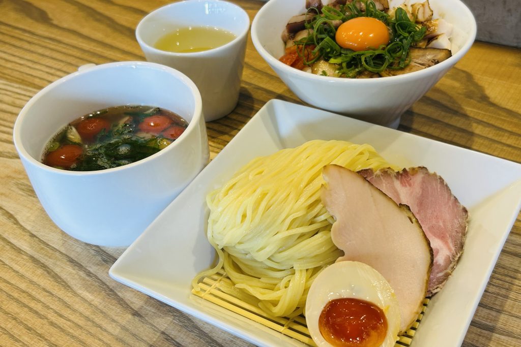 寝屋川市香里新町 RAMEN JUNYA 塩つけ麺＋ミニチャーシュー丼セット