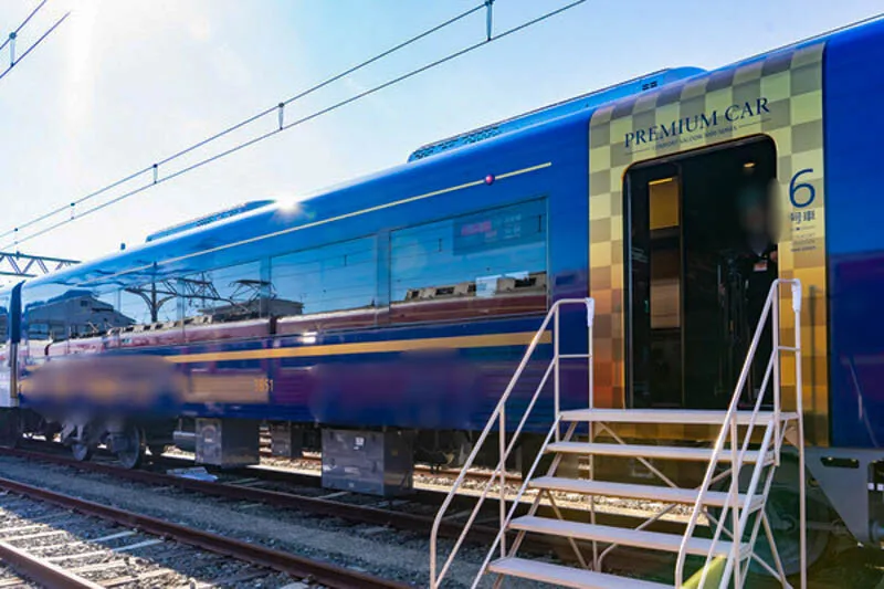京阪電車 プレミアムカー