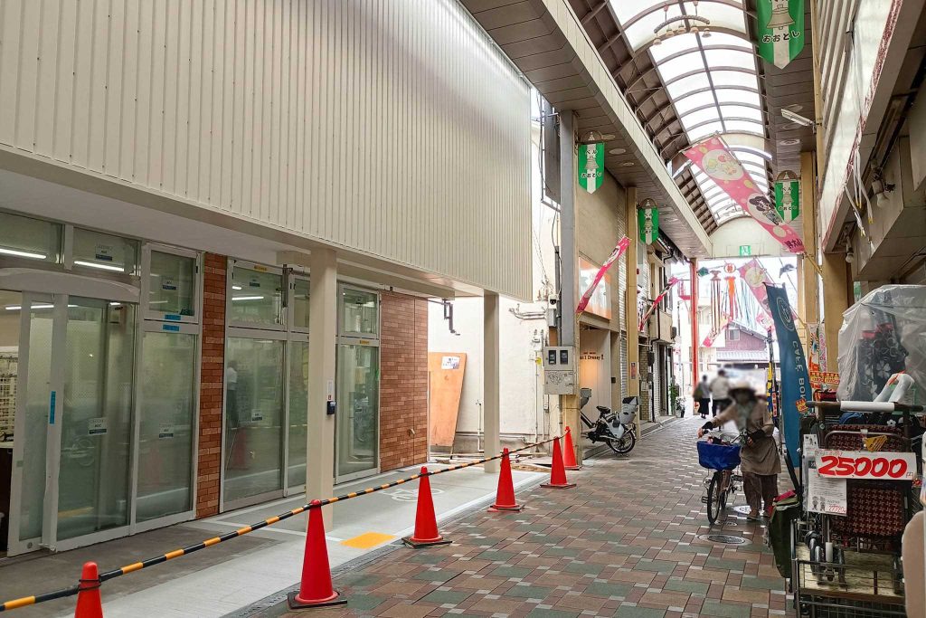 寝屋川市東大利町 セブンイレブン 寝屋川東大利町店