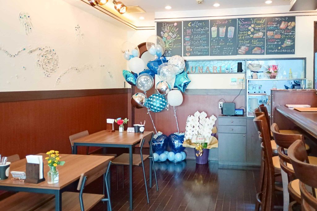 寝屋川市日之出町 Lunari 店内