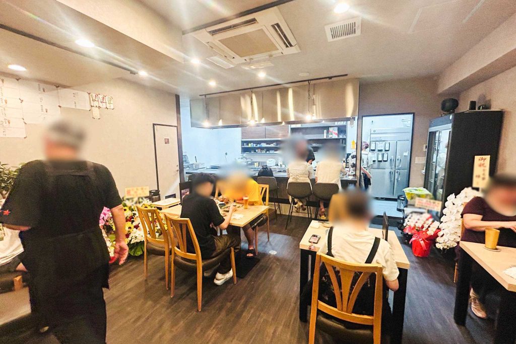 寝屋川市香里新町 お好み焼き・鉄板バル とも家