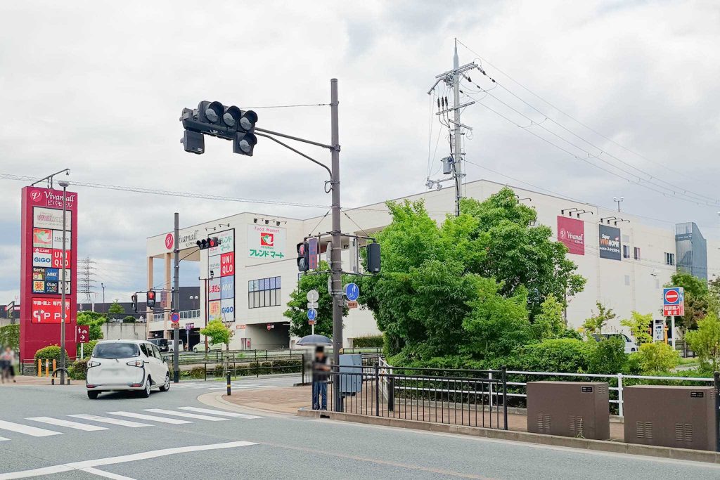 寝屋川市寝屋南 ビバモール寝屋川