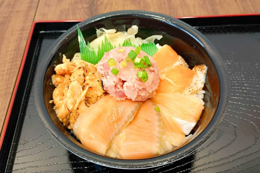 寝屋川市寿町 魚丼 香里園店 ひまわり丼