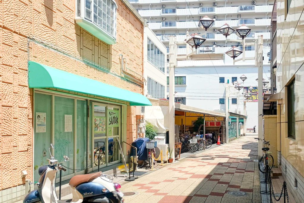 寝屋川市早子町　ギャラリーSAMOK