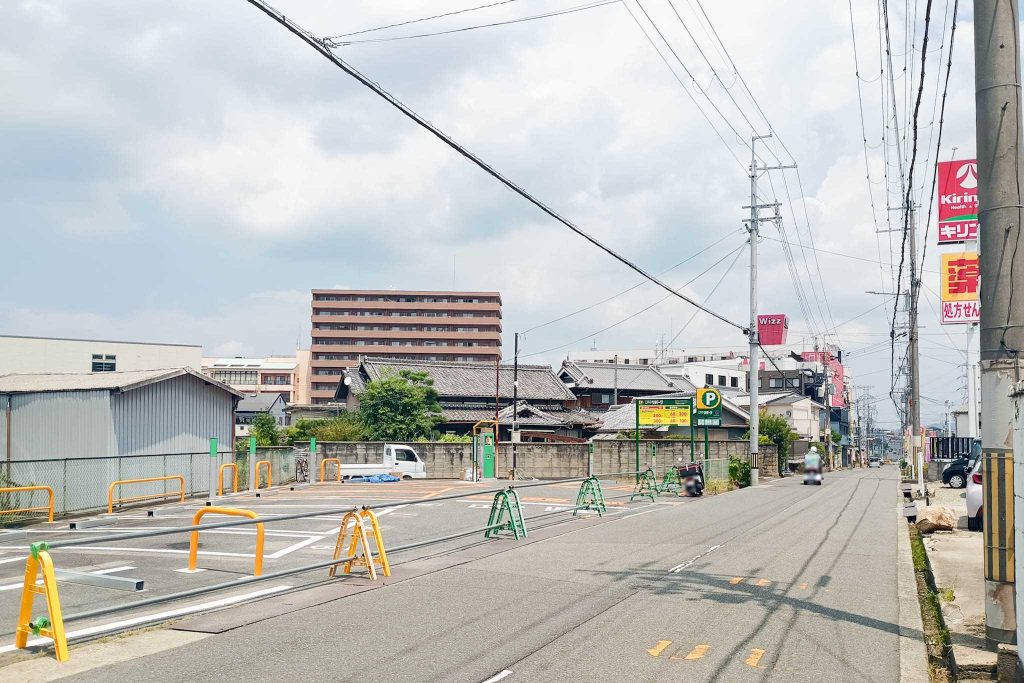 寝屋川市打上中町 三井のリパーク 寝屋川公園駅前