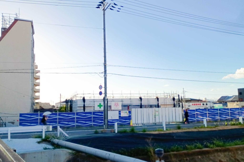 寝屋川市桜木町 ローソン寝屋川桜木町店