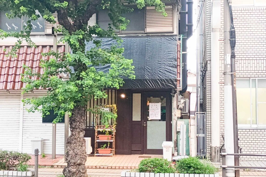 寝屋川市豊野町　居酒屋 黒猫