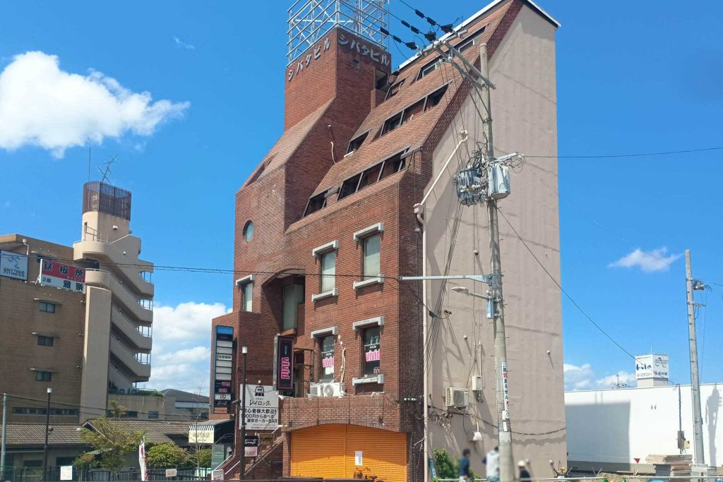 寝屋川市桜木町　シバタビル　有限会社関西ホームドリーム