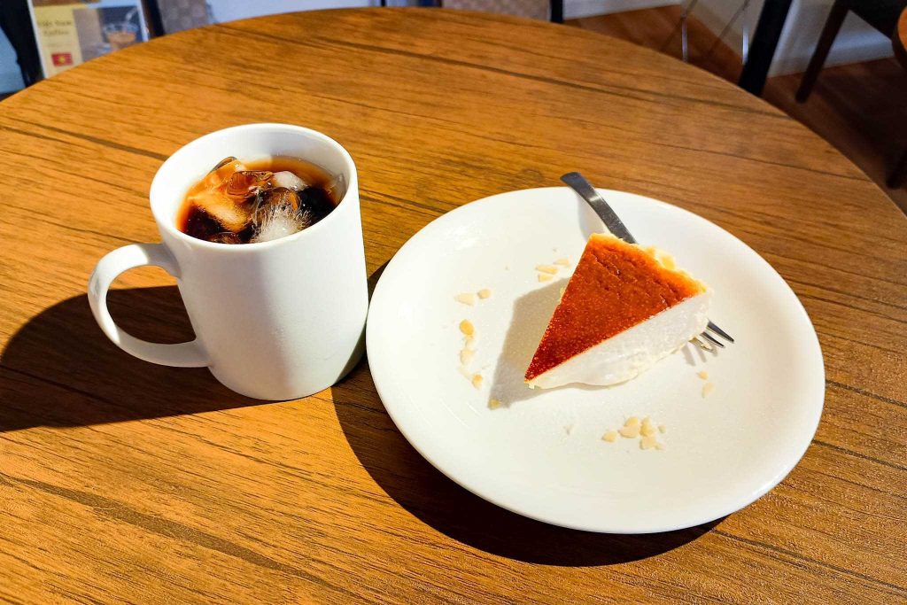 寝屋川市豊野町 BaanHAB バスクチーズケーキ