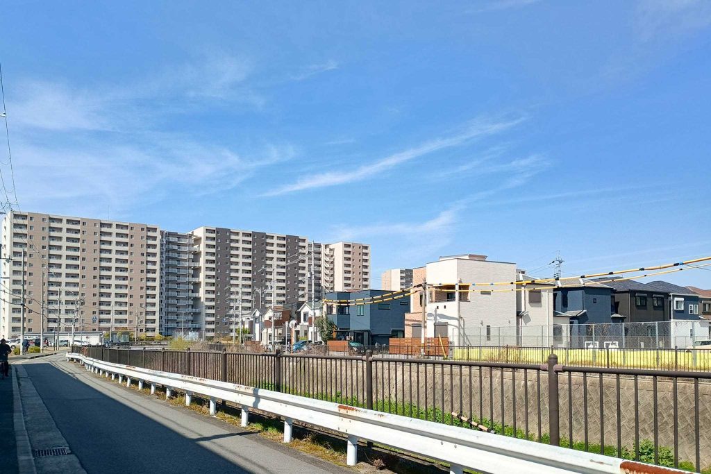 寝屋川市幸町