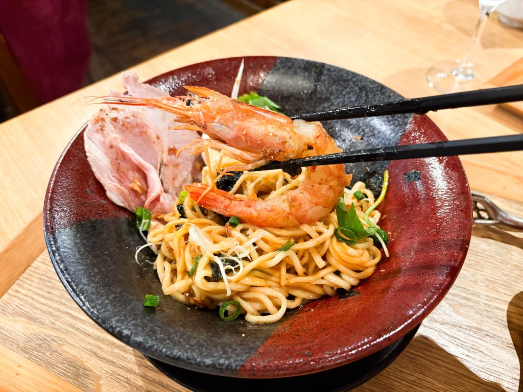 寝屋川市高宮新町　オマール海老ラーメンロッカクエビノ　クレイジーシュリンプ