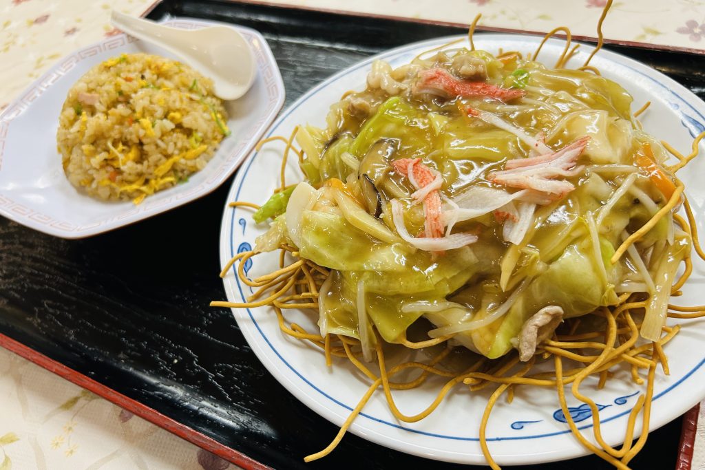 寝屋川市打上宮前町 平成 フライメン ヤキメシセット