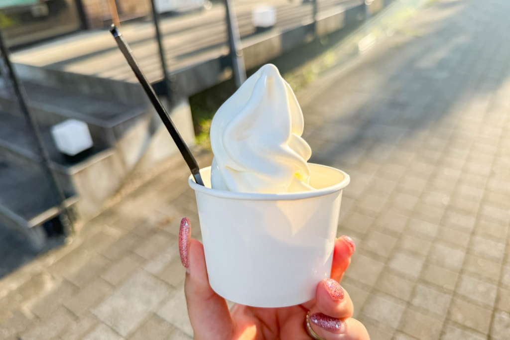 京都府相楽郡精華町 YATSUDOKI精華台 ソフトクリーム