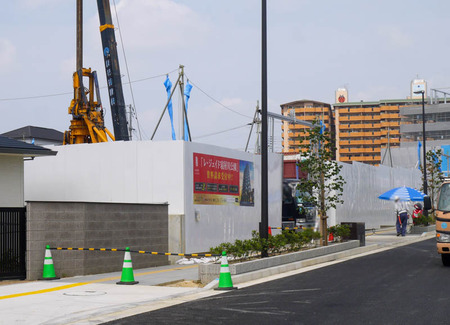 ココカラファイン、フレッシュバザール寝屋川公園駅店-11