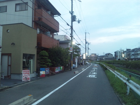 桜木町の衣料品店　2013-8-1-2