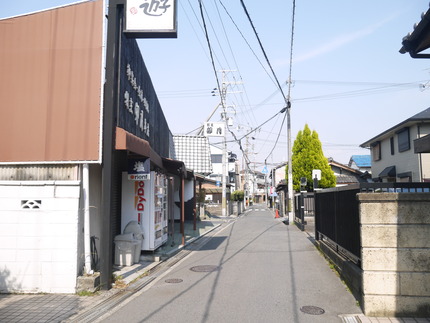 寝屋川市駅方面