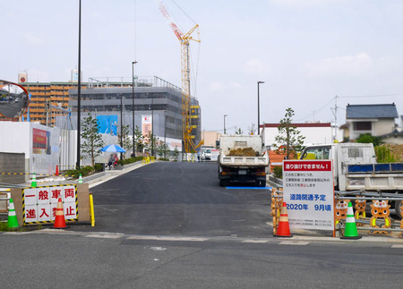 ココカラファイン、フレッシュバザール寝屋川公園駅店-3