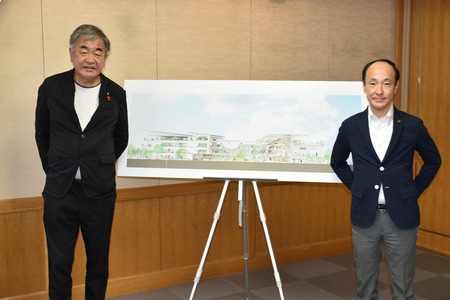 01.写真④隈氏と市長