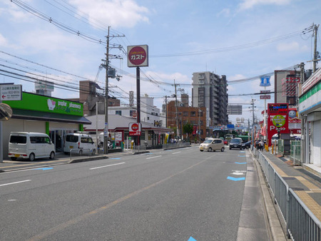 ぽぷら薬局本店-2