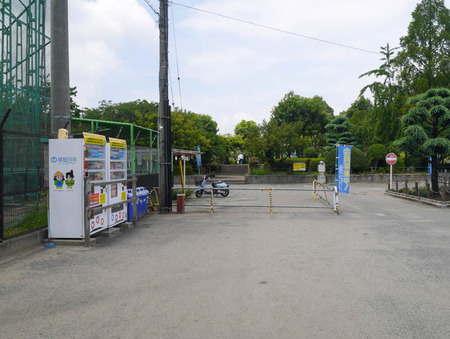 南寝屋川公園 自販機-14